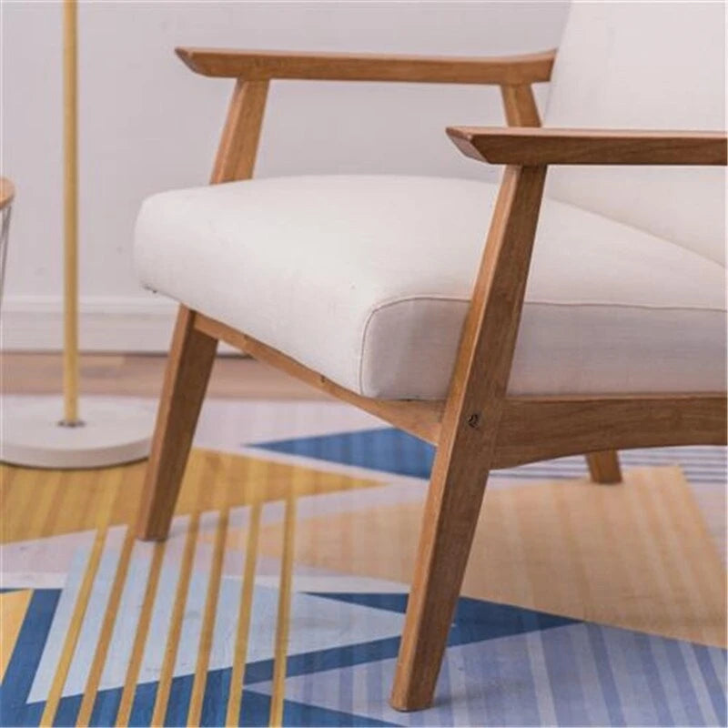 Fauteuil d'appoint en bois massif avec assise en tissu