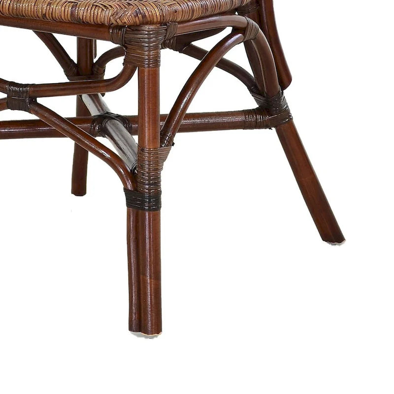 Chaise de salle à manger classique en bois sans accoudoirs avec dossier incurvé en rotin, bicolore marron